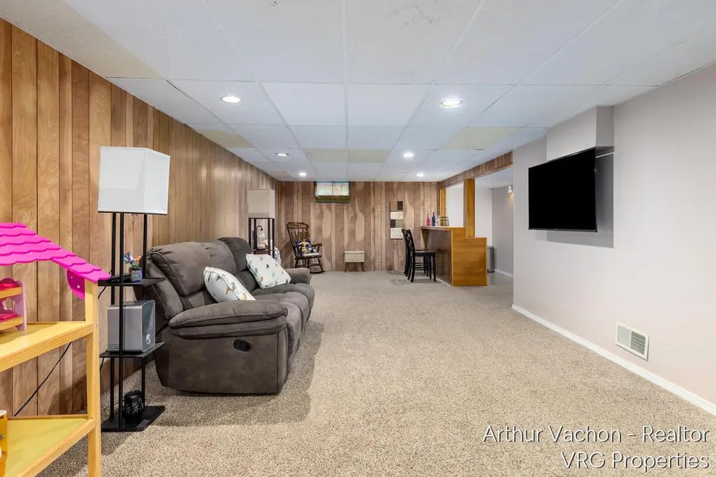 9089 Fulton Street SE Ada Township MI 49301