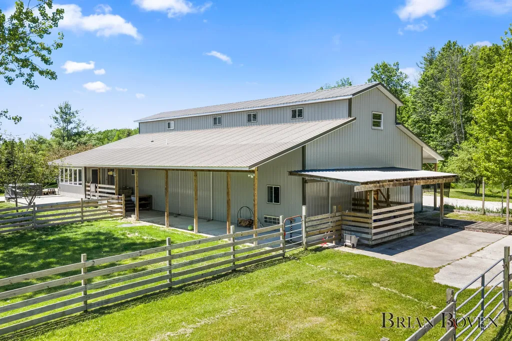16444 210th Avenue Unknown City MI 49655
