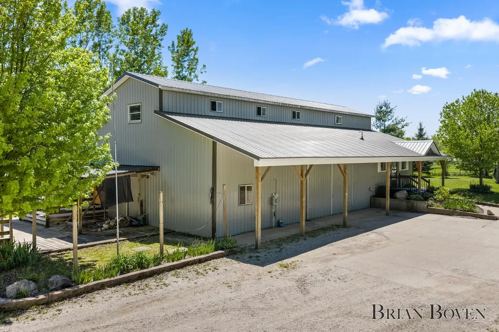 16444 210th Avenue Unknown City MI 49655