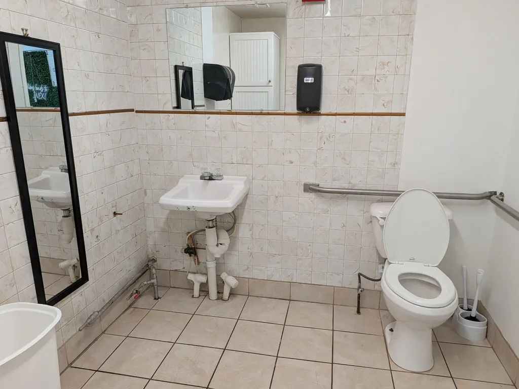 4342 Division Avenue S Kentwood City MI 49548