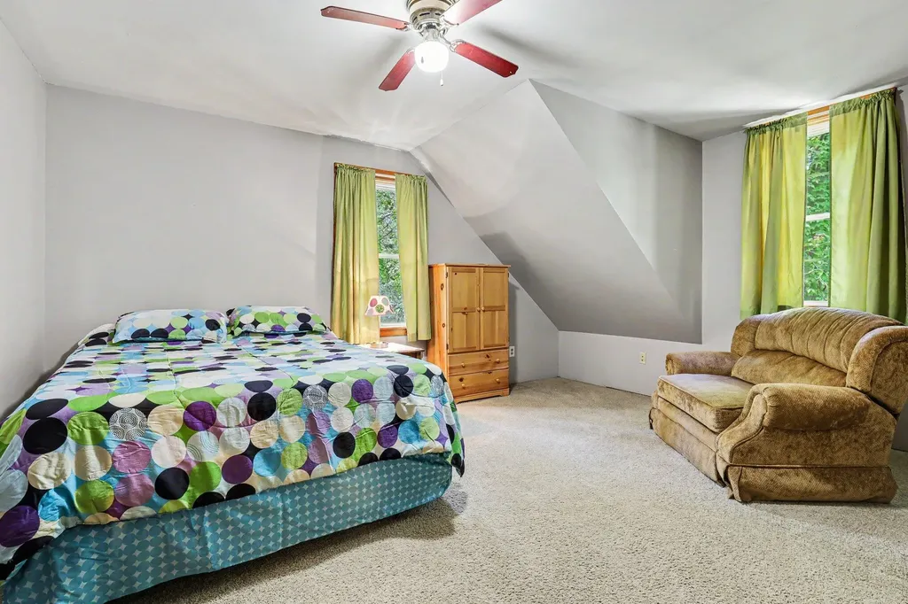 5767 Miranda Drive Montcalm Township MI 48838