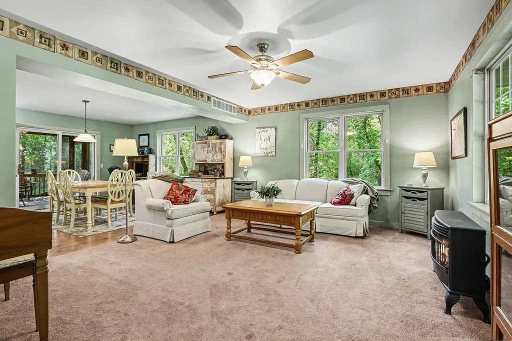 5767 Miranda Drive Montcalm Township MI 48838