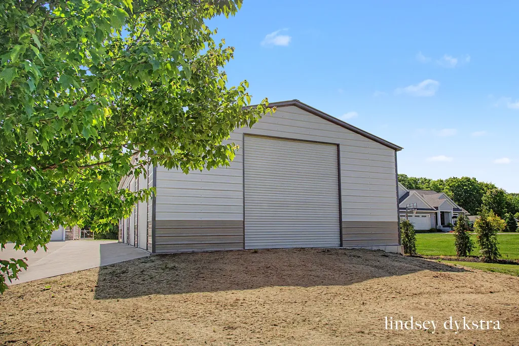 9644 Meadow Valley Gaines Charter Township MI 49316