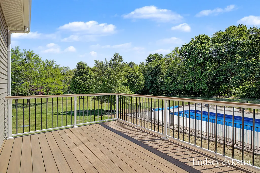 9644 Meadow Valley Gaines Charter Township MI 49316