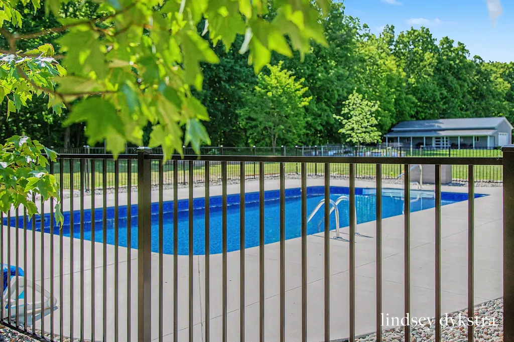 9644 Meadow Valley Gaines Charter Township MI 49316
