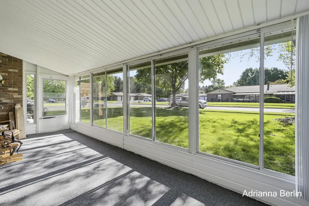 7467 Pinegrove Drive Georgetown Charter Township MI 49428