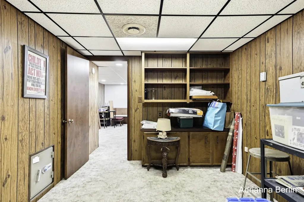 7467 Pinegrove Drive Georgetown Charter Township MI 49428