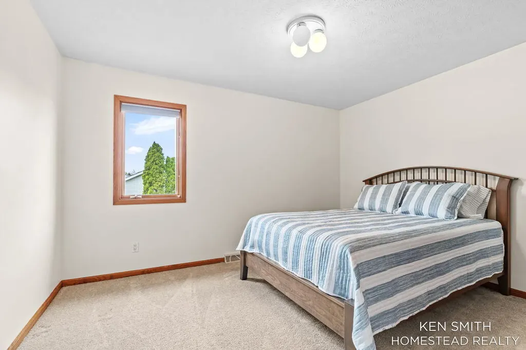 5131 Windybrook Drive SW Wyoming City MI 49418