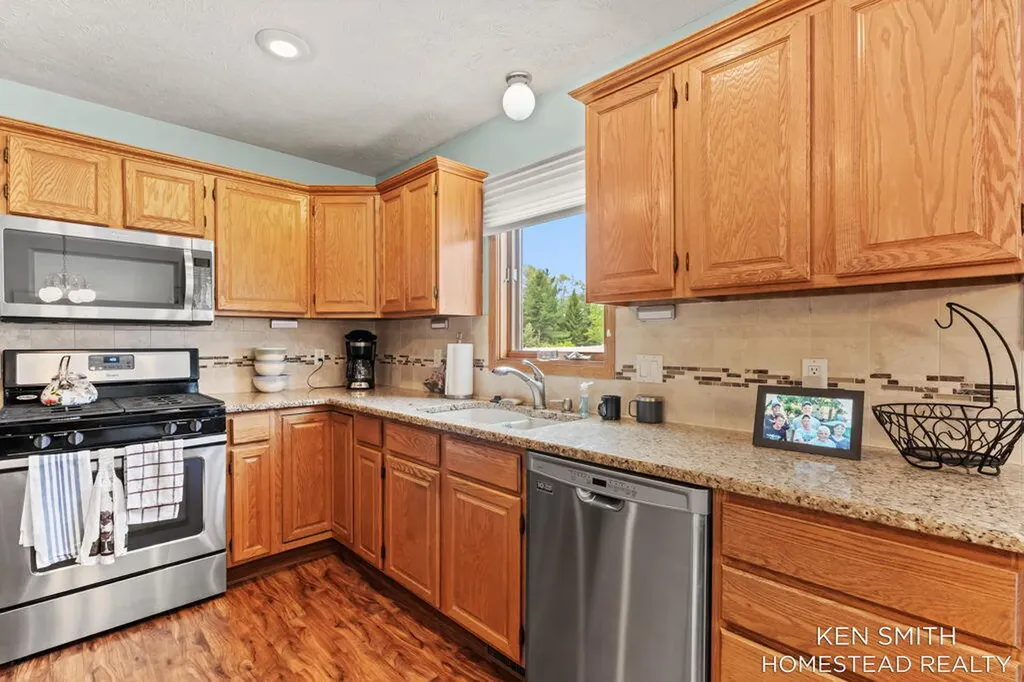 5131 Windybrook Drive SW Wyoming City MI 49418