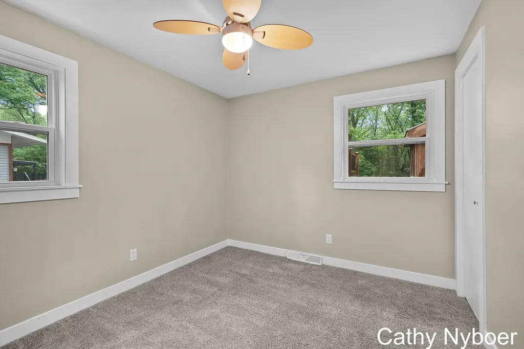 14870 Sharon Avenue Grand Haven Charter Township MI 49417