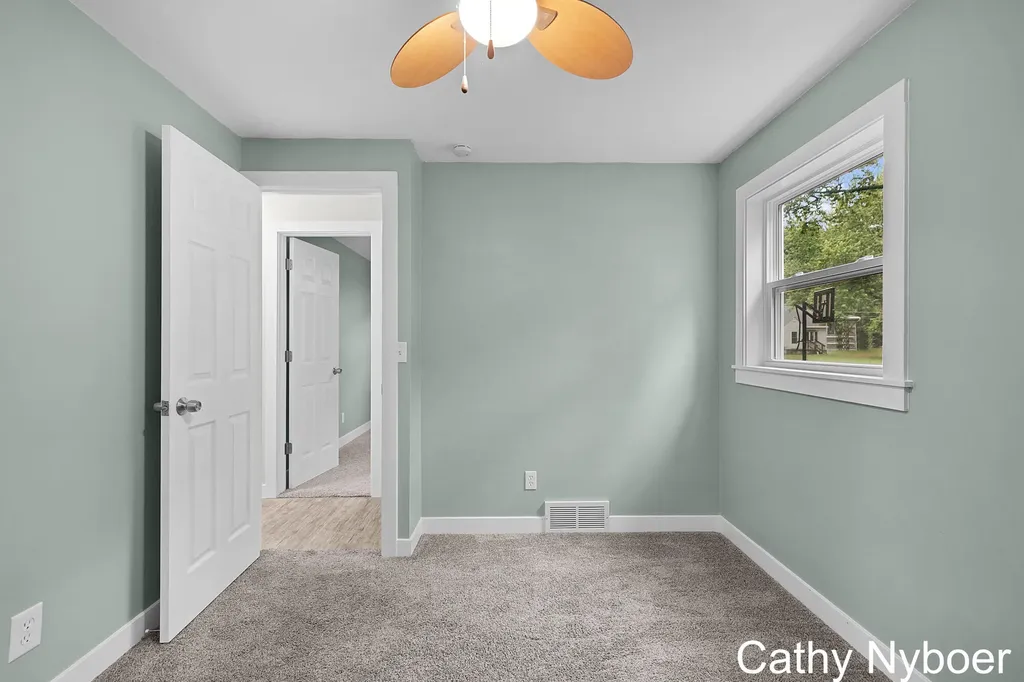14870 Sharon Avenue Grand Haven Charter Township MI 49417