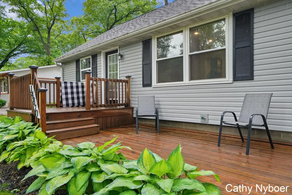 14870 Sharon Avenue Grand Haven Charter Township MI 49417