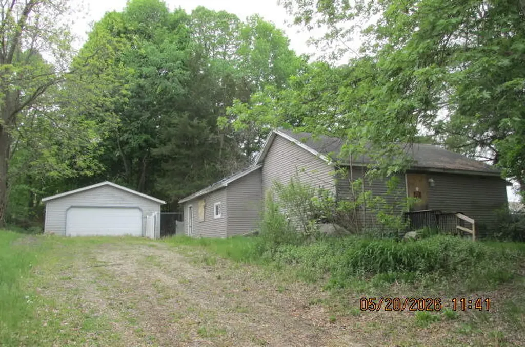 128 W Colfax Street Hastings City MI 49058