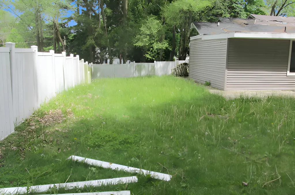 128 W Colfax Street Hastings City MI 49058