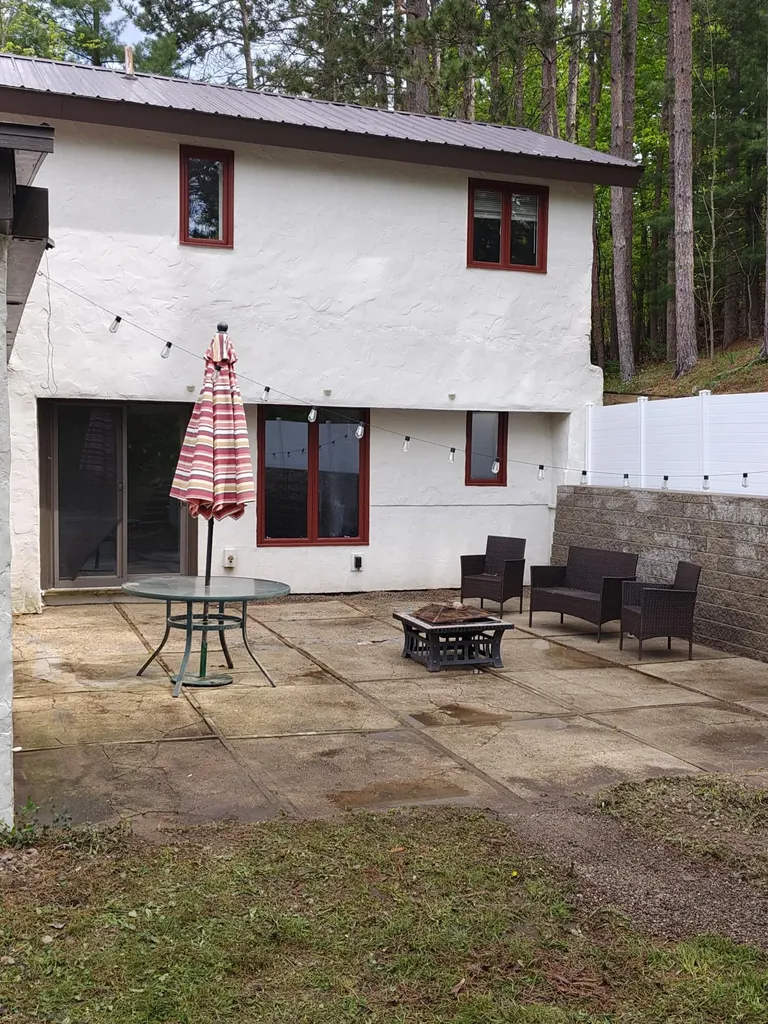 3012 Wildwood Harbor Road Evangeline Township MI 49712