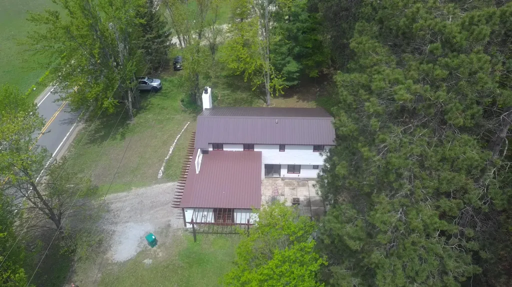3012 Wildwood Harbor Road Evangeline Township MI 49712
