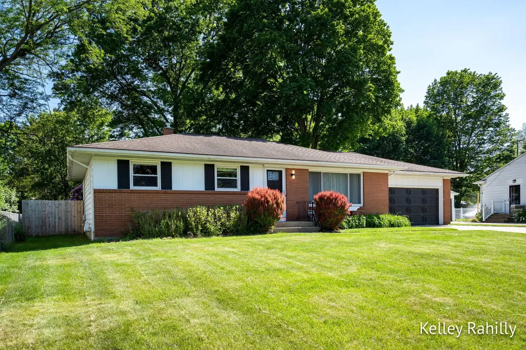 1716 Millbank Street SE Grand Rapids City MI 49508