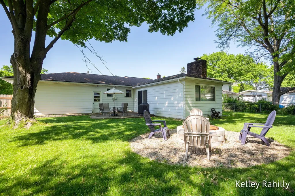 1716 Millbank Street SE Grand Rapids City MI 49508