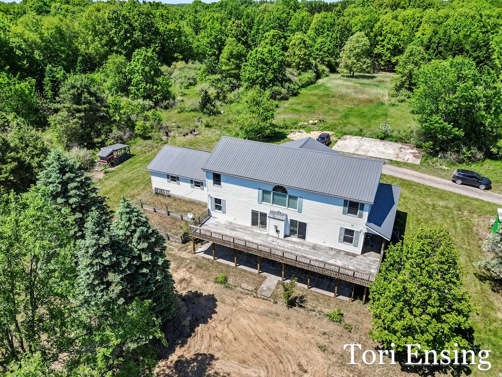 4654 W Woods Road Sidney Township MI 48885