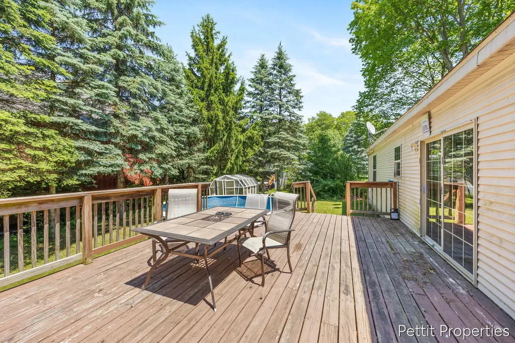 2481 Bauer Road Georgetown Charter Township MI 49428