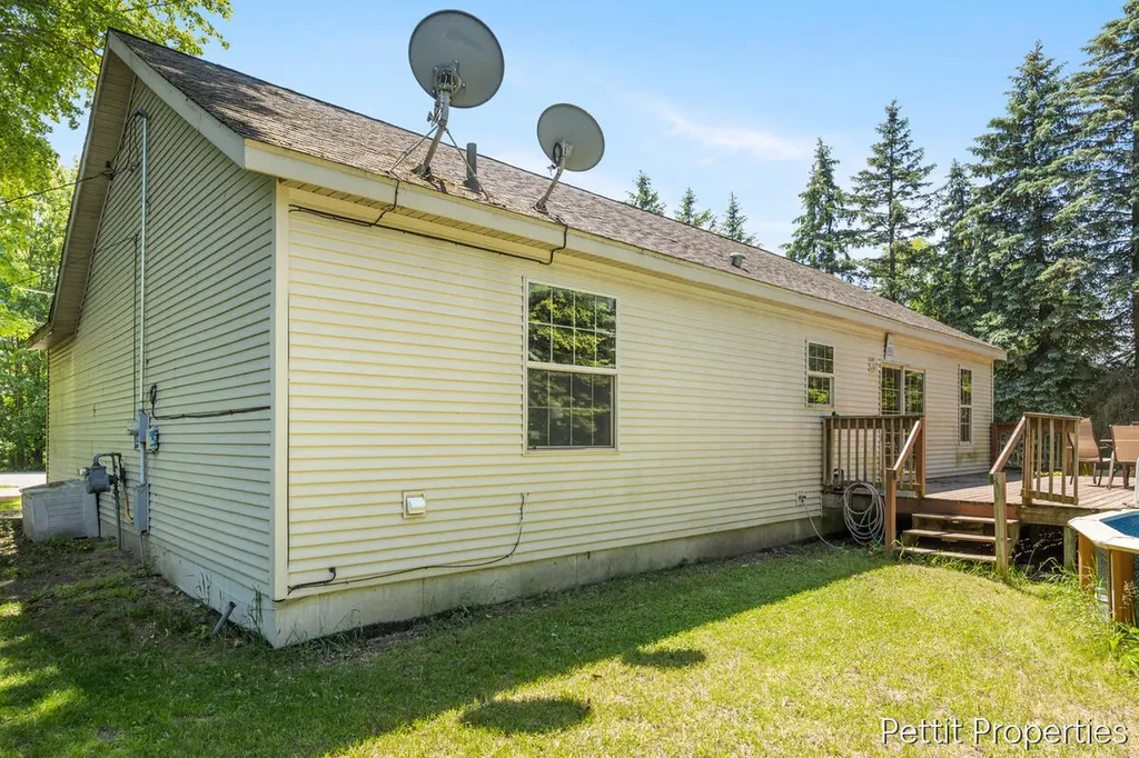 2481 Bauer Road Georgetown Charter Township MI 49428