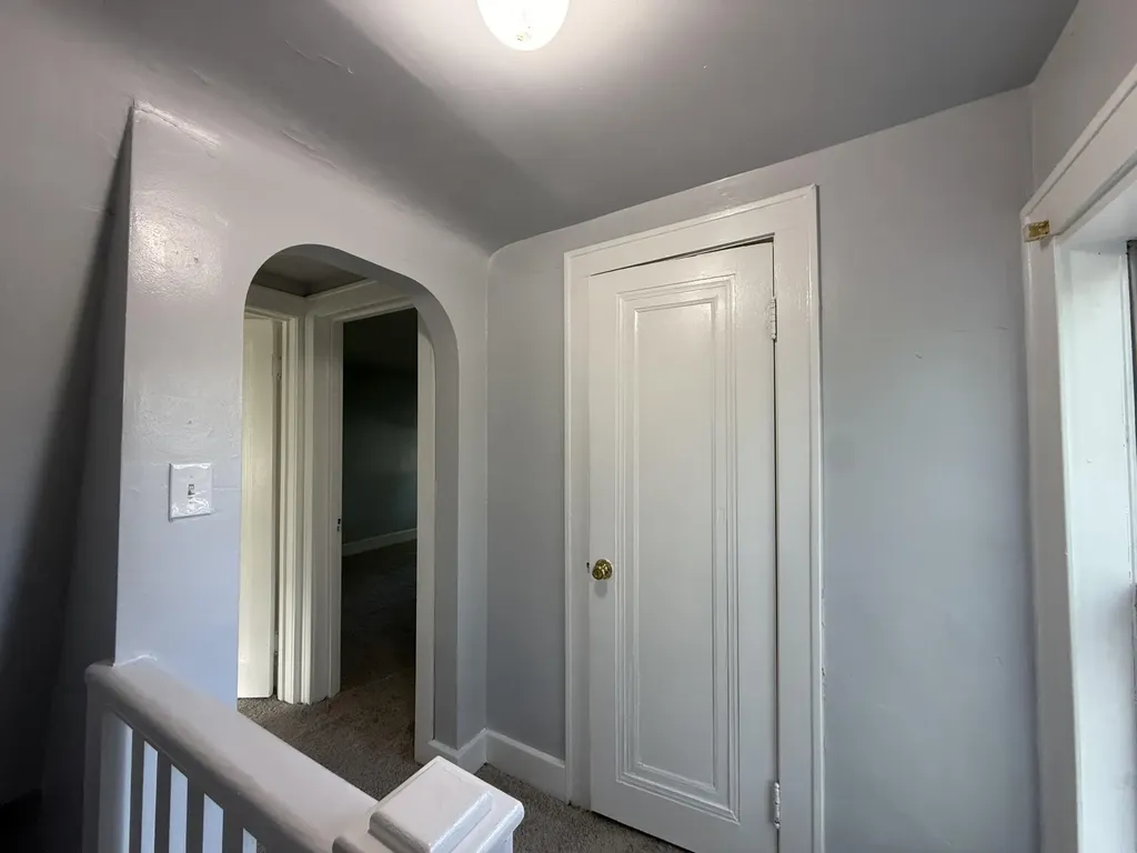 26 Edna Avenue Pontiac City MI 48341