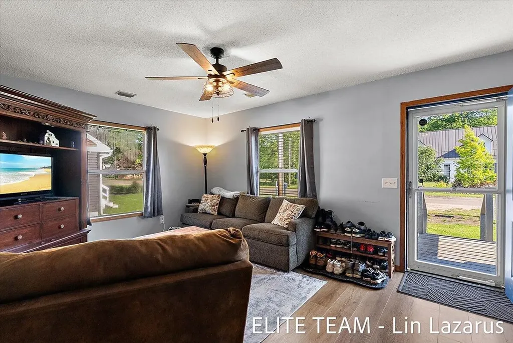 524 Rose Street Vicksburg Village MI 49097