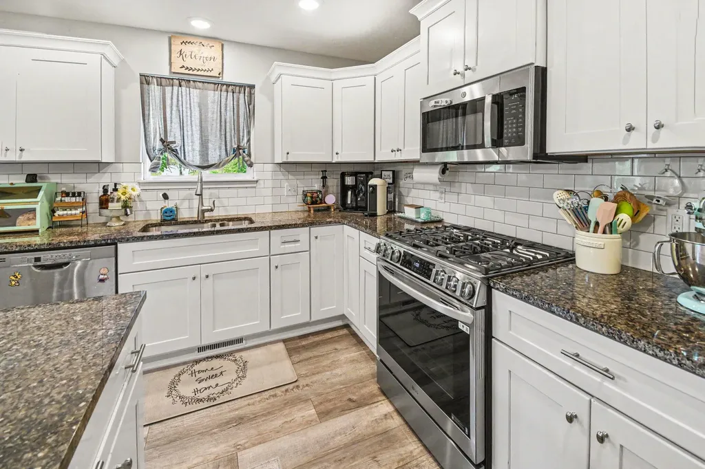 3432 Sagecrest Drive Georgetown Charter Township MI 49426
