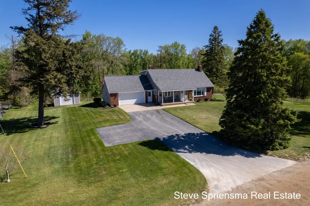 9861 Pierce Street Robinson Township MI 49464