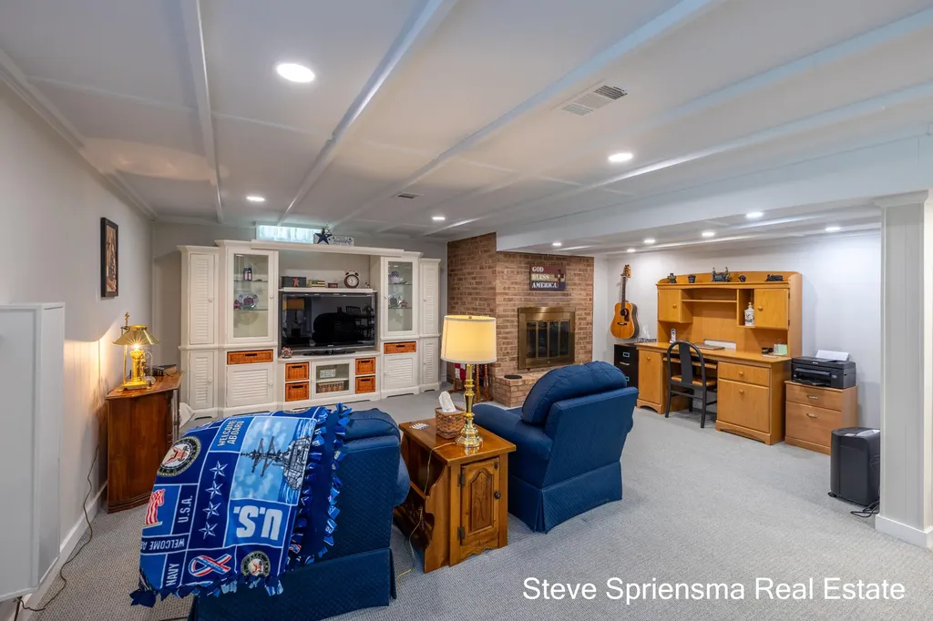 9861 Pierce Street Robinson Township MI 49464