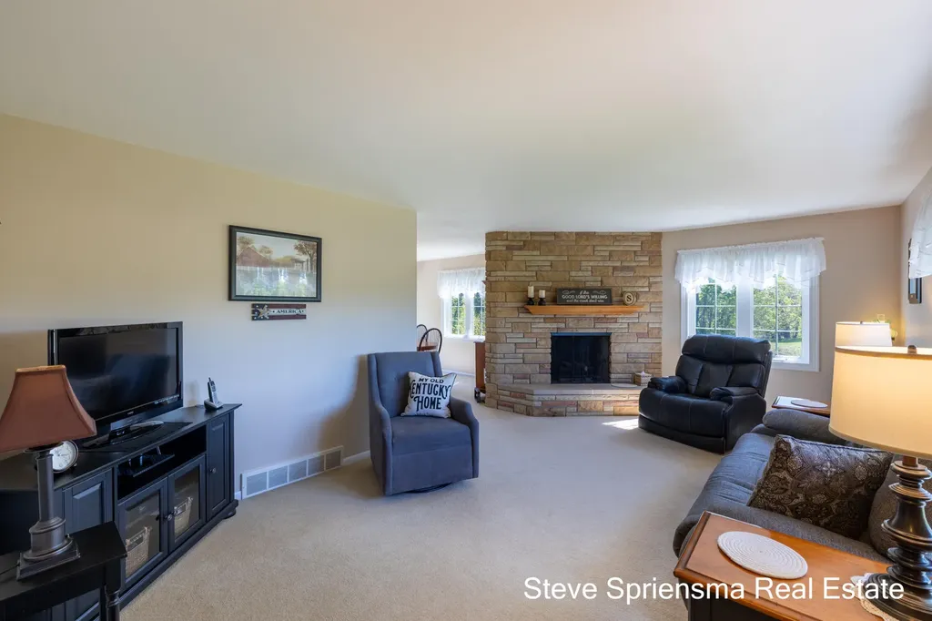 9861 Pierce Street Robinson Township MI 49464