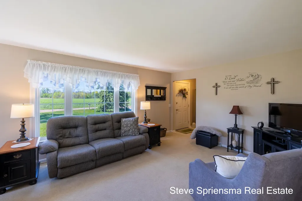 9861 Pierce Street Robinson Township MI 49464