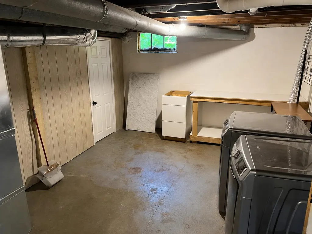 4404 S Sheridan Drive Fruitport Charter Township MI 49444