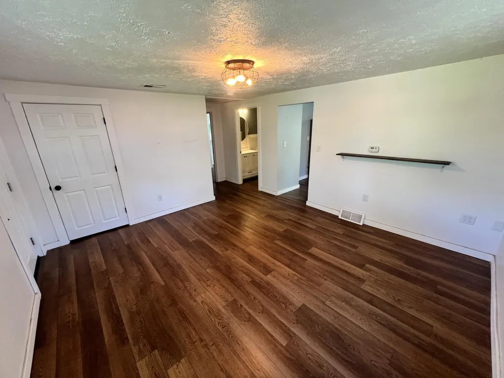 4404 S Sheridan Drive Fruitport Charter Township MI 49444