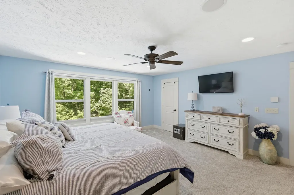 9339 Bay Harbor Court NE Algoma Township MI 49341