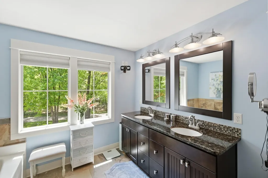 9339 Bay Harbor Court NE Algoma Township MI 49341