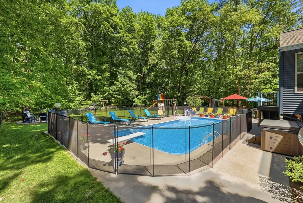 9339 Bay Harbor Court NE Algoma Township MI 49341