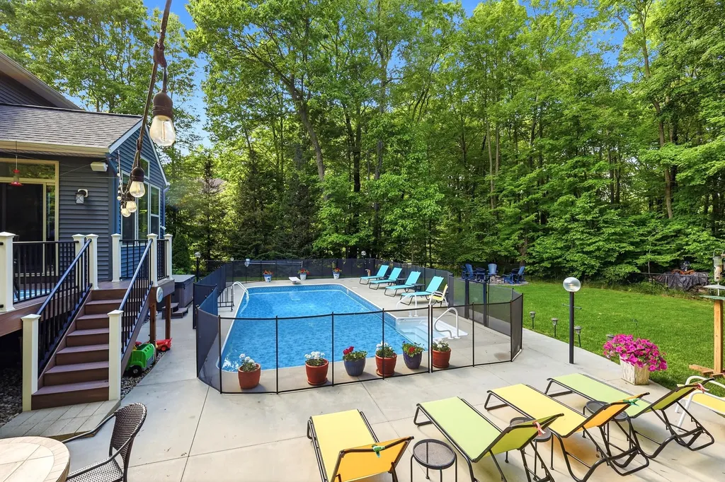9339 Bay Harbor Court NE Algoma Township MI 49341
