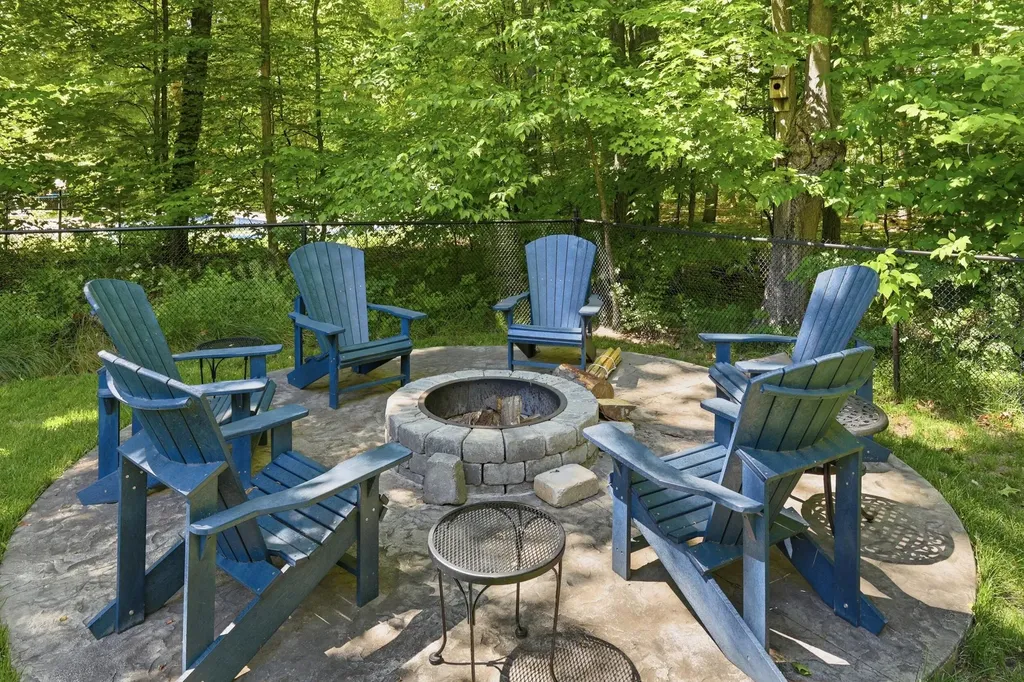 9339 Bay Harbor Court NE Algoma Township MI 49341