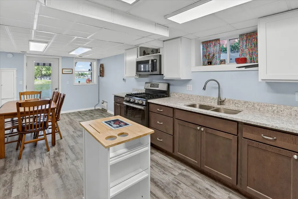 171 N Rock Lake Drive Richland Township MI 48891