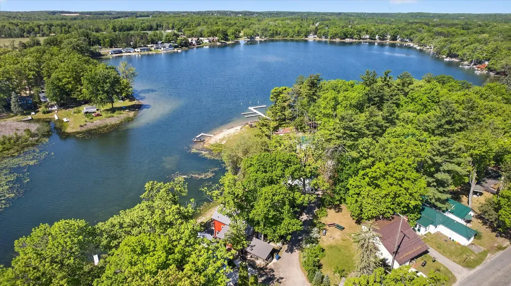 171 N Rock Lake Drive Richland Township MI 48891