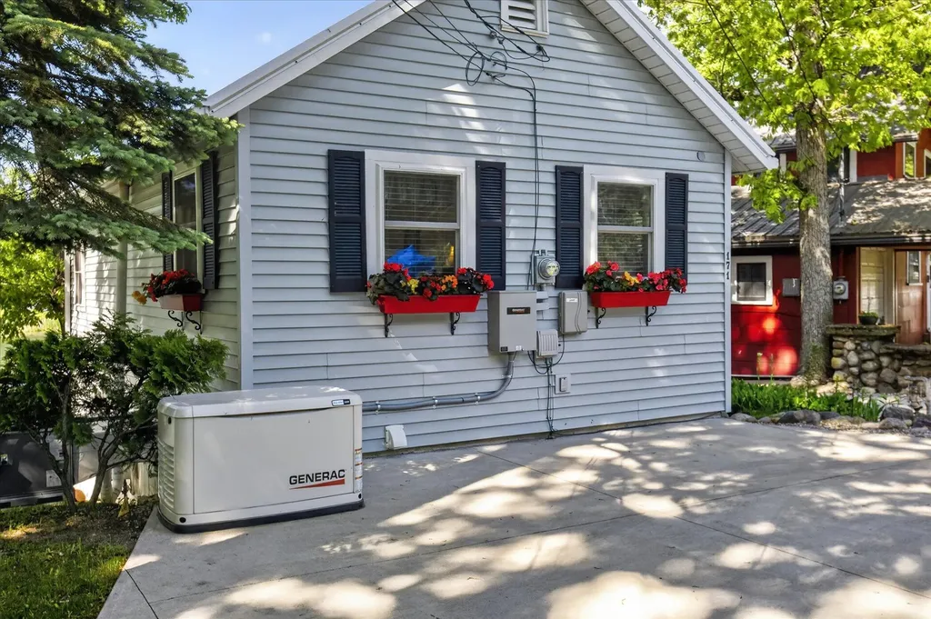 171 N Rock Lake Drive Richland Township MI 48891