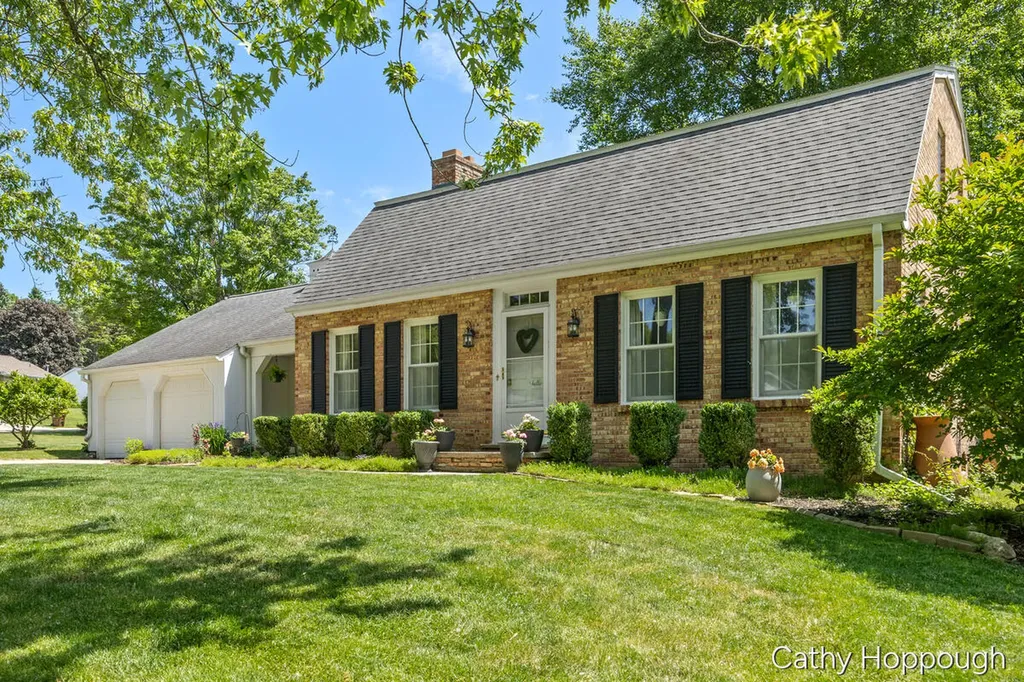 752 Ridgewood Drive Ionia City MI 48846