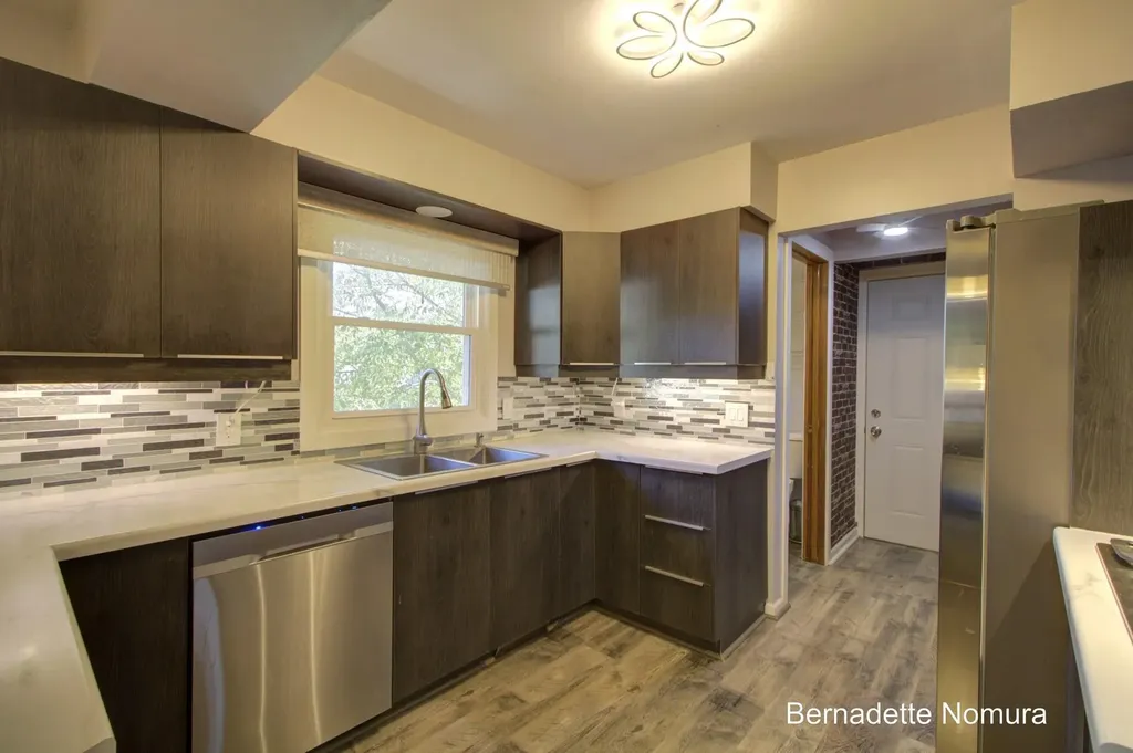 1906 Andrew Street SE Kentwood City MI 49508