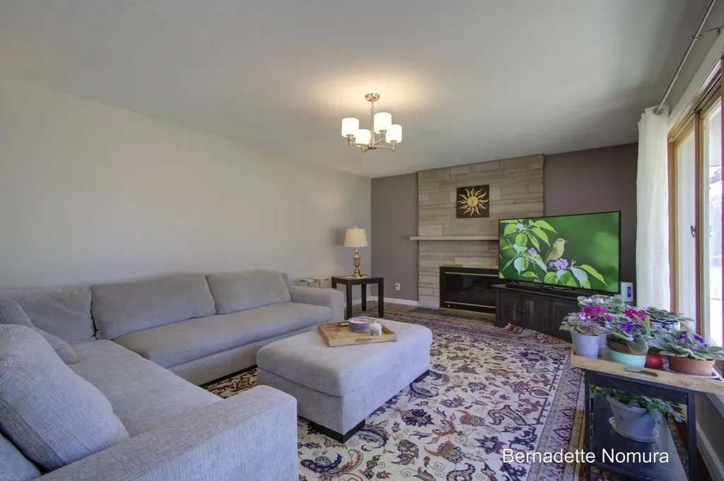 1906 Andrew Street SE Kentwood City MI 49508