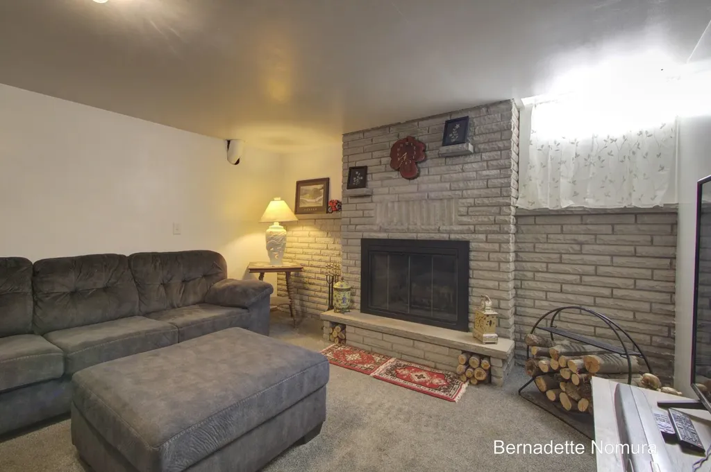 1906 Andrew Street SE Kentwood City MI 49508