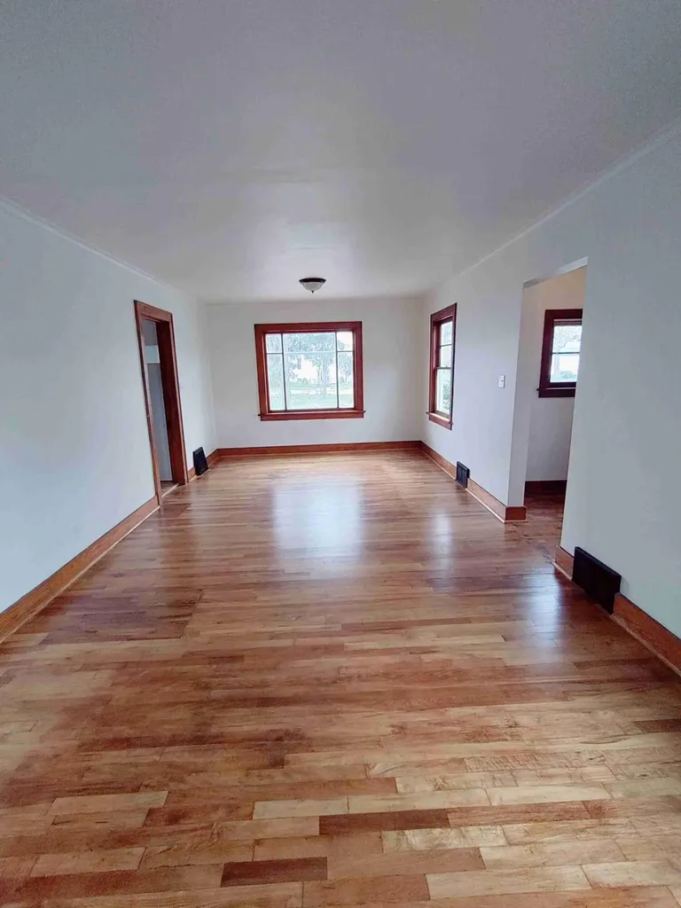 360 W Hume Avenue Muskegon Heights City MI 49444