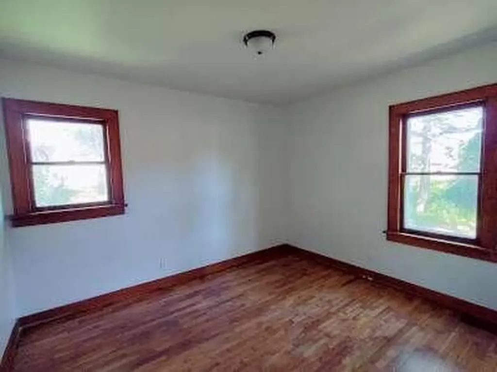 360 W Hume Avenue Muskegon Heights City MI 49444