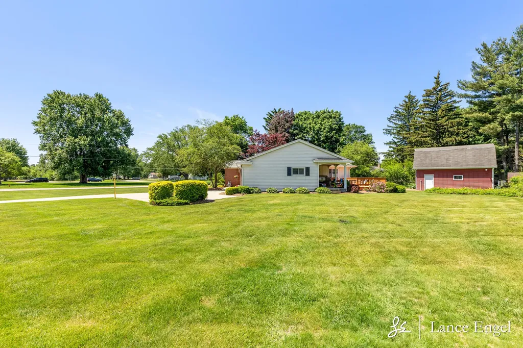 11159 Northgate Avenue Allendale Charter Township MI 49401