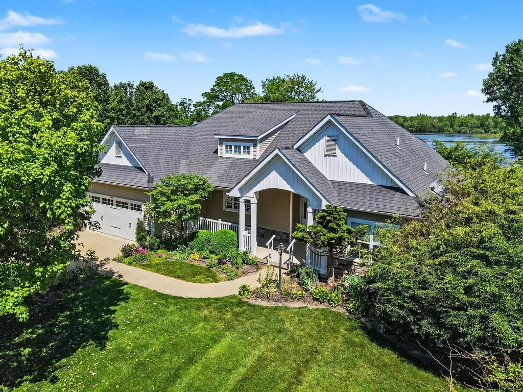 9555 Miller Drive Comstock Charter Township MI 49053